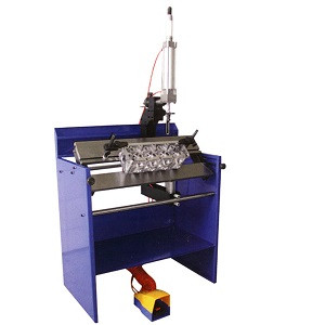 Рабочая станция для обслуживания головок блока цилиндров Comec BST860